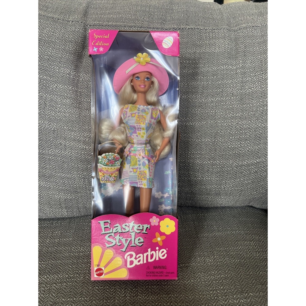 Barbie Easter style 1997 Doll Figure in Box - New